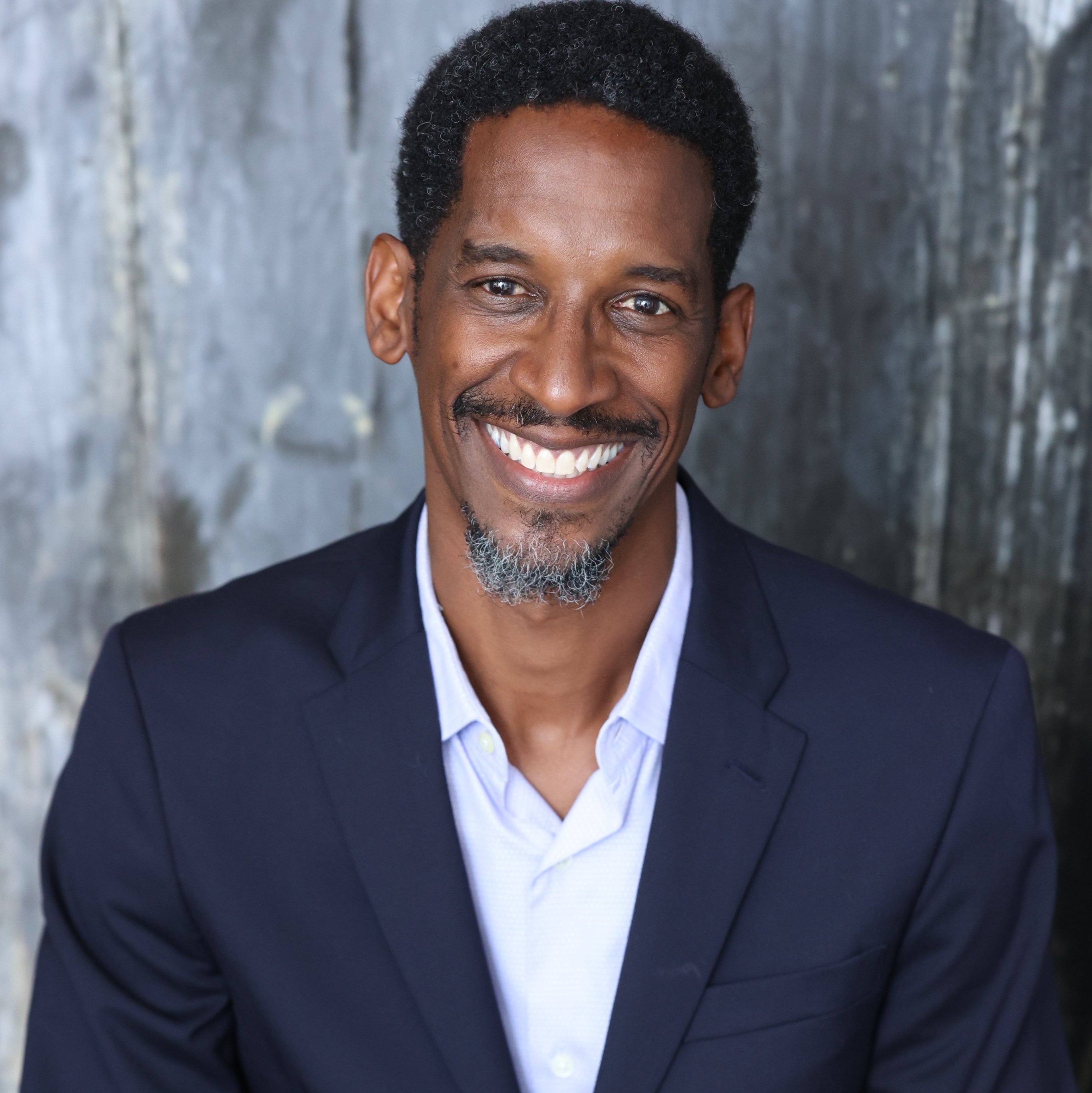Akil Bello